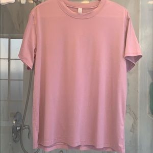 Lulu lemon women’s T-shirt